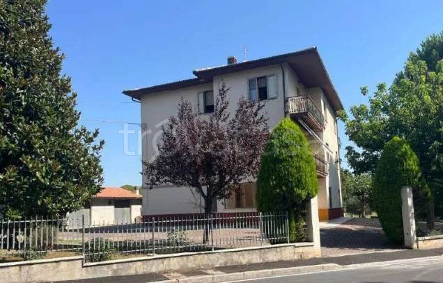 appartamento in vendita a Cingoli in zona Grottaccia