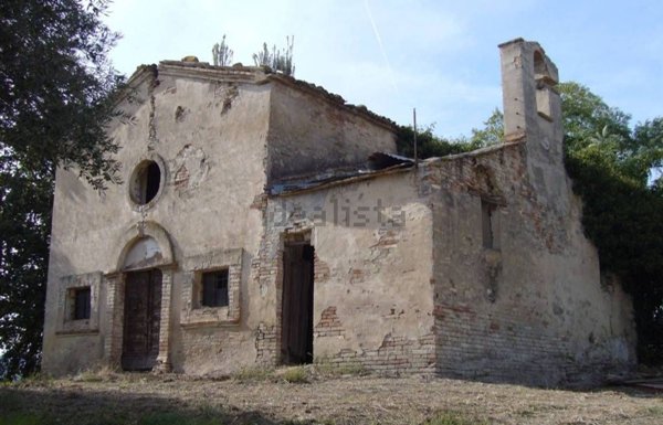 casale in vendita a Cingoli