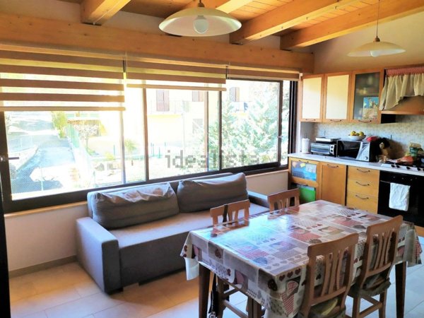 appartamento in vendita a Cingoli in zona Capo di Rio