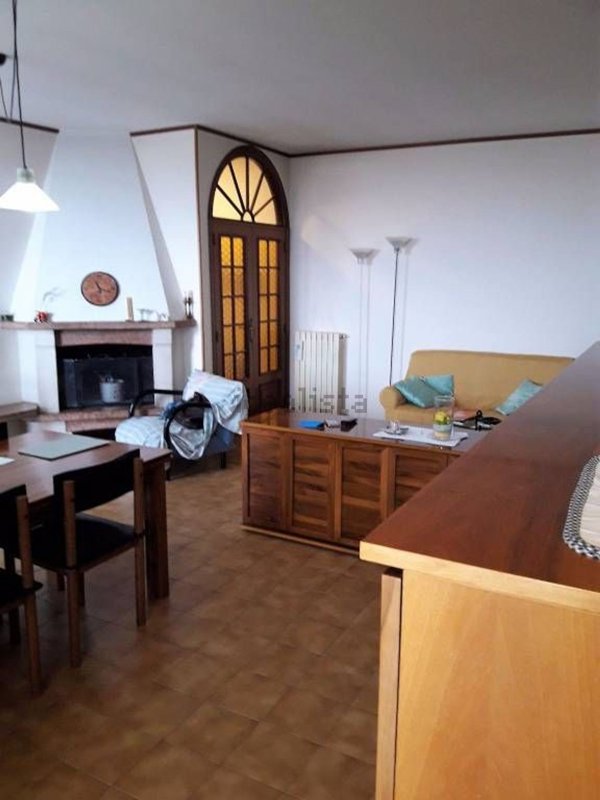 appartamento in vendita a Cingoli in zona Capo di Rio