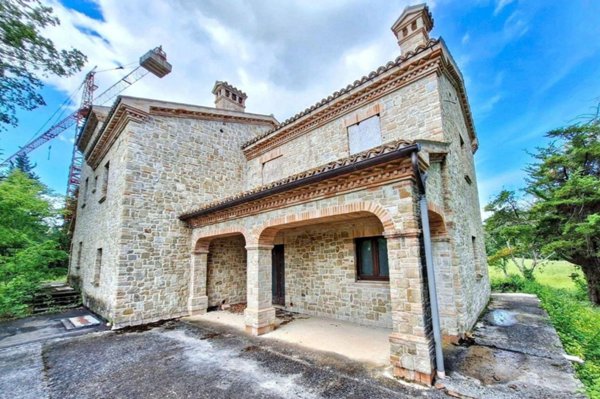terreno in vendita a Cingoli