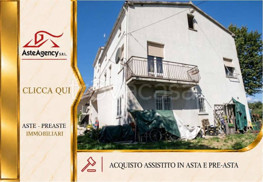 appartamento in vendita a Cingoli in zona Piancavallino