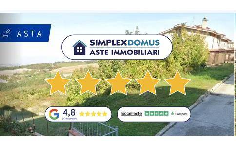 terreno in vendita a Cingoli in zona Troviggiano