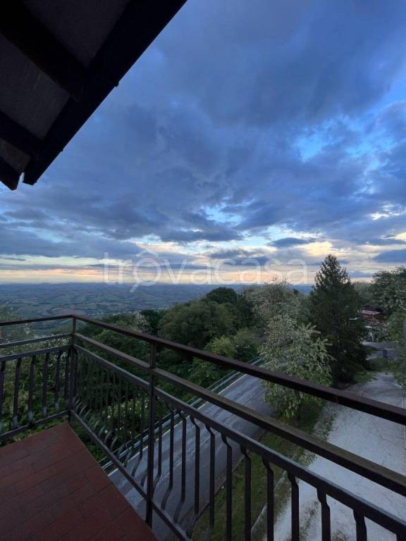 appartamento in vendita a Cingoli in zona Capo di Rio