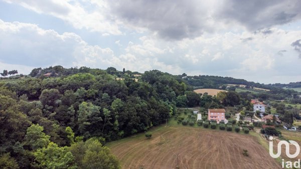 capannone in vendita a Civitanova Marche