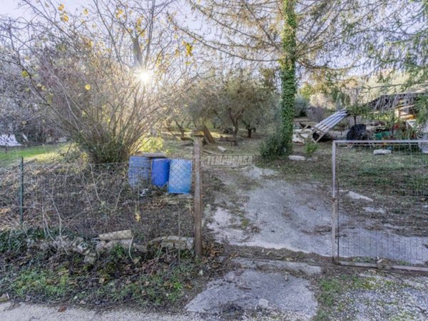 terreno agricolo in vendita a Civitanova Marche in zona Fontespina
