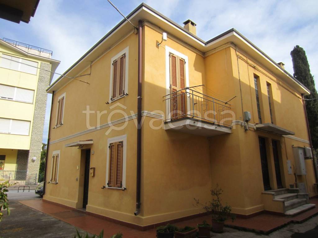 casa indipendente in vendita a Civitanova Marche in zona Fontespina