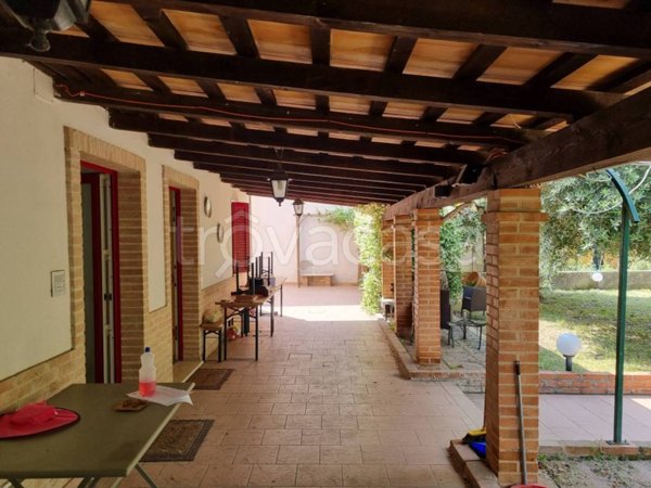 casa indipendente in vendita a Civitanova Marche