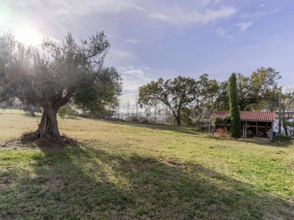 casa indipendente in vendita a Civitanova Marche