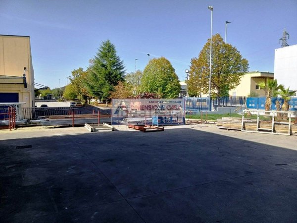 capannone in vendita a Civitanova Marche