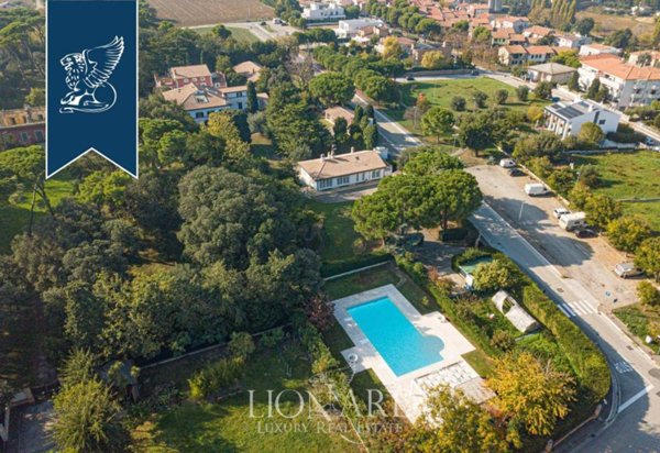 villa in vendita a Civitanova Marche