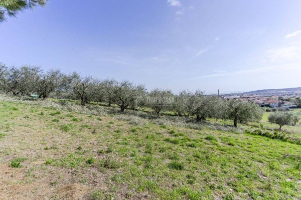 casa indipendente in vendita a Civitanova Marche in zona Santa Maria Apparente