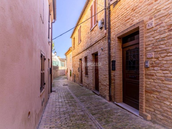 casa indipendente in vendita a Civitanova Marche