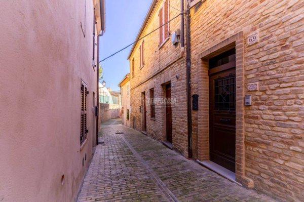 casa indipendente in vendita a Civitanova Marche