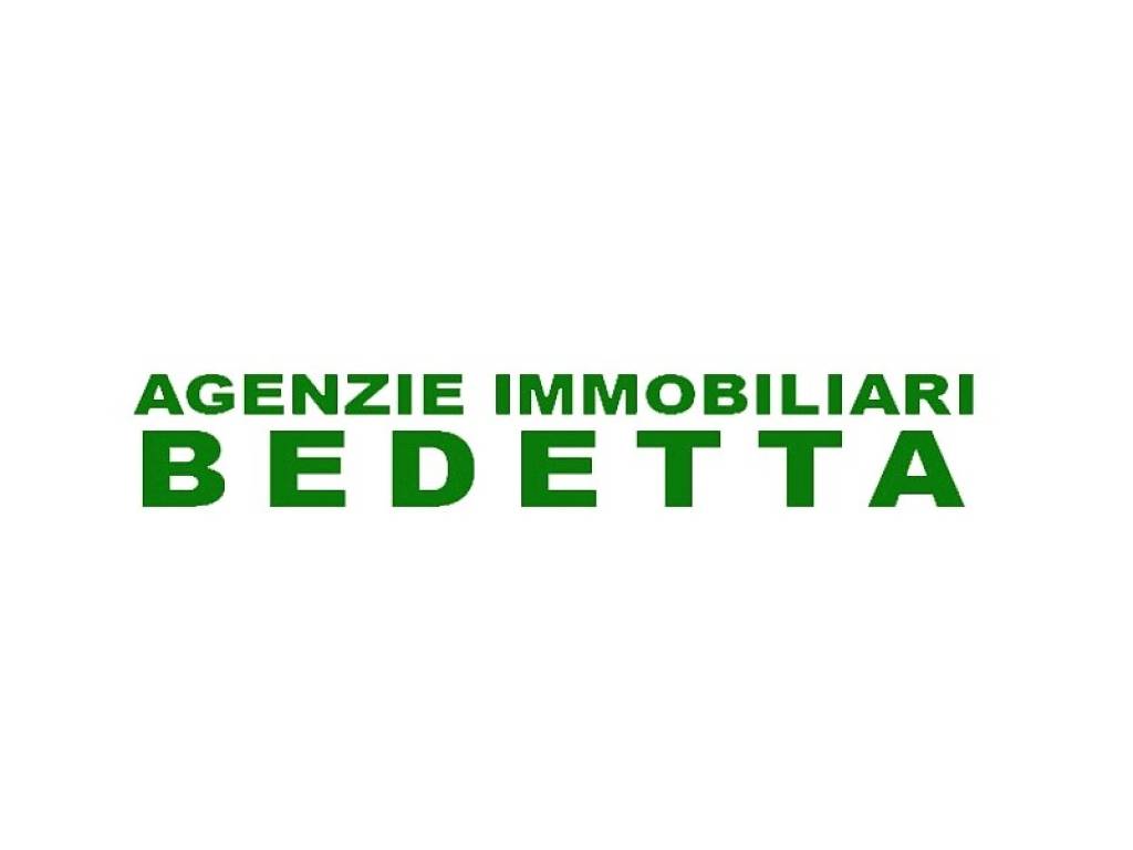 negozio in vendita a Civitanova Marche in zona Santa Maria Apparente