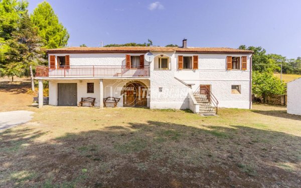 casa indipendente in vendita a Civitanova Marche