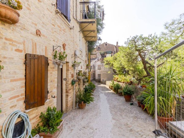 casa indipendente in vendita a Civitanova Marche
