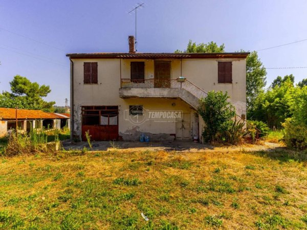 casa indipendente in vendita a Civitanova Marche