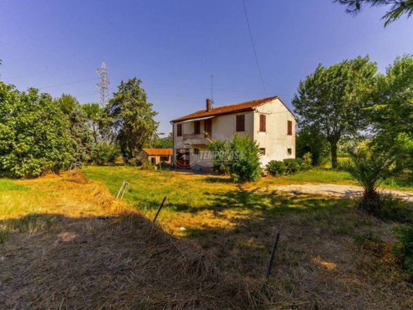casa indipendente in vendita a Civitanova Marche