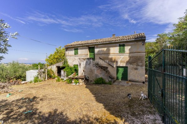 casa indipendente in vendita a Civitanova Marche