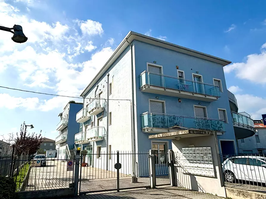 appartamento in vendita a Civitanova Marche in zona San Marone