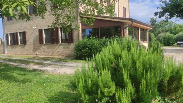 casa indipendente in vendita a Civitanova Marche