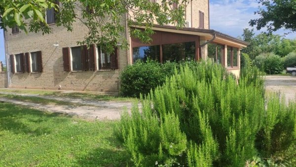 casa indipendente in vendita a Civitanova Marche