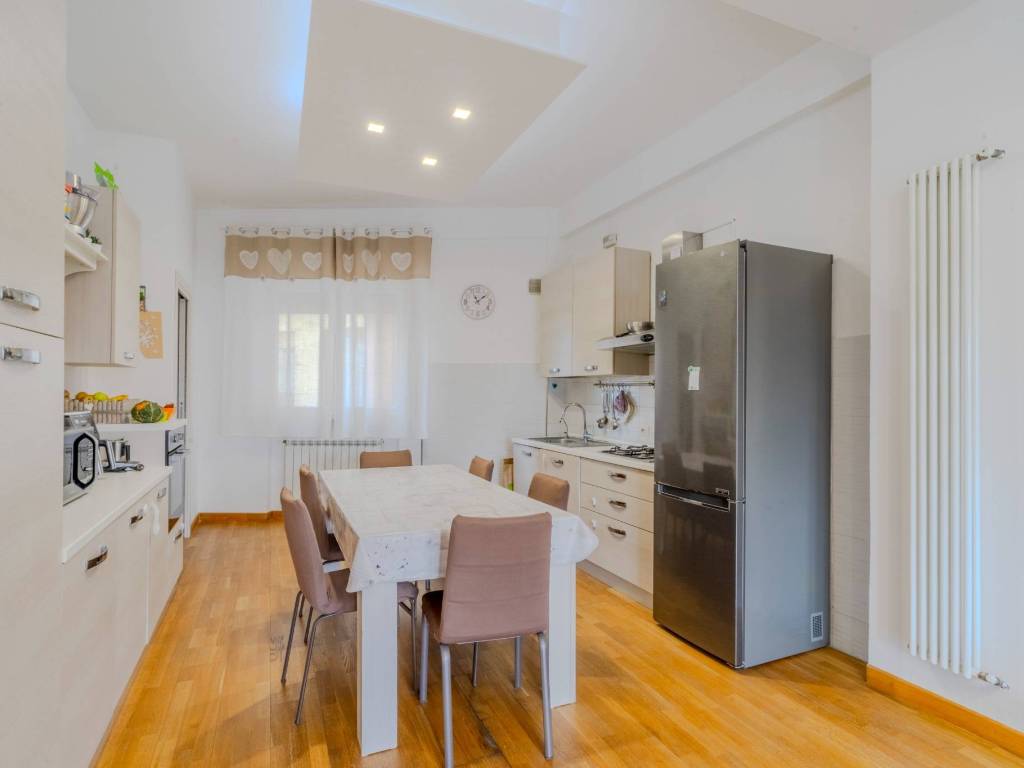 appartamento in vendita a Civitanova Marche in zona San Marone