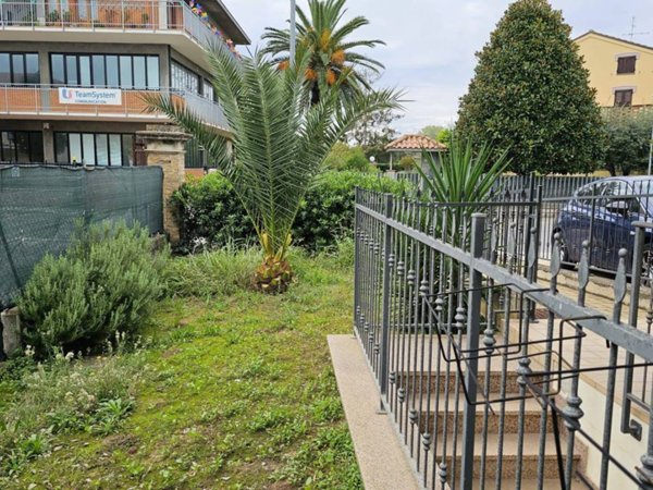 appartamento in vendita a Civitanova Marche in zona San Marone