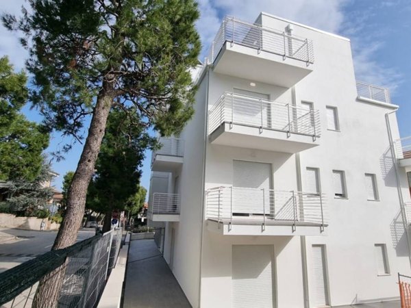 appartamento in vendita a Civitanova Marche in zona San Marone