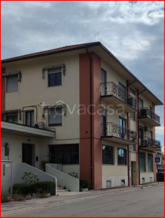 ufficio in vendita a Civitanova Marche