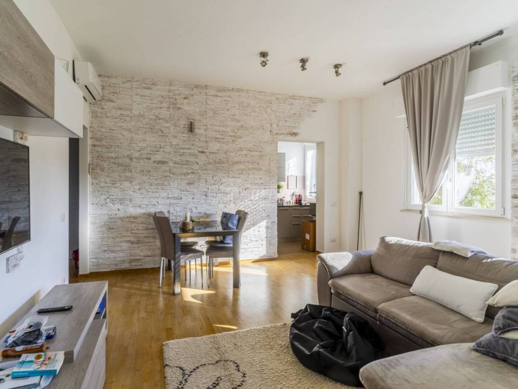 appartamento in vendita a Civitanova Marche in zona San Marone