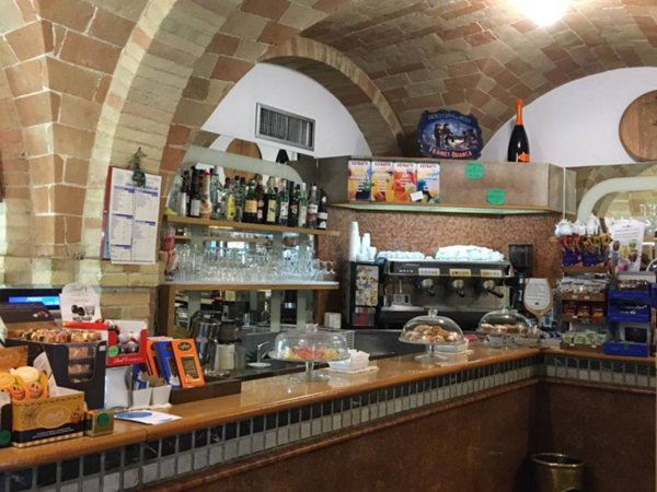 negozio in vendita a Civitanova Marche