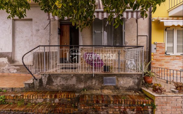 casa indipendente in vendita a Civitanova Marche