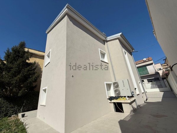 casa indipendente in vendita a Civitanova Marche