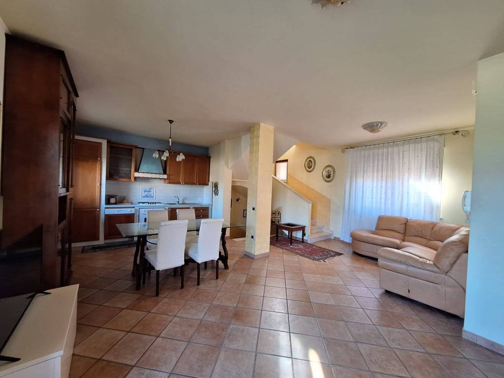 casa indipendente in vendita a Civitanova Marche in zona Fontespina