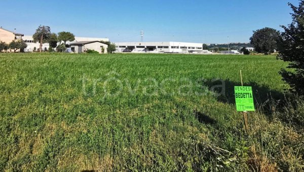 capannone in vendita a Civitanova Marche
