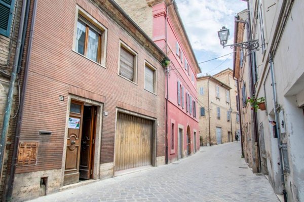 casa indipendente in vendita a Civitanova Marche