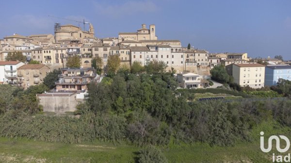 casa indipendente in vendita a Civitanova Marche
