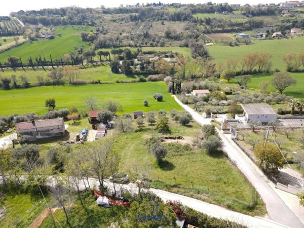 casa indipendente in vendita a Civitanova Marche