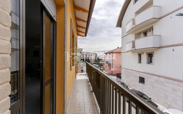 casa indipendente in vendita a Civitanova Marche
