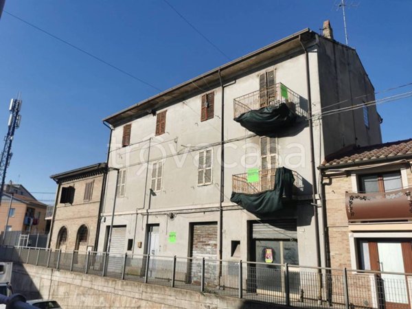 casa indipendente in vendita a Civitanova Marche