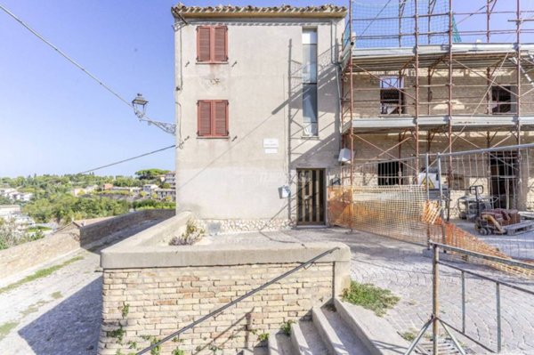 casa indipendente in vendita a Civitanova Marche