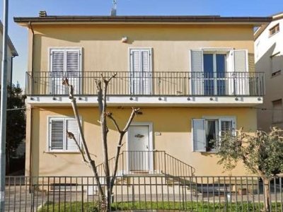 appartamento in vendita a Civitanova Marche in zona San Marone