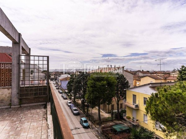 appartamento in vendita a Civitanova Marche in zona San Marone