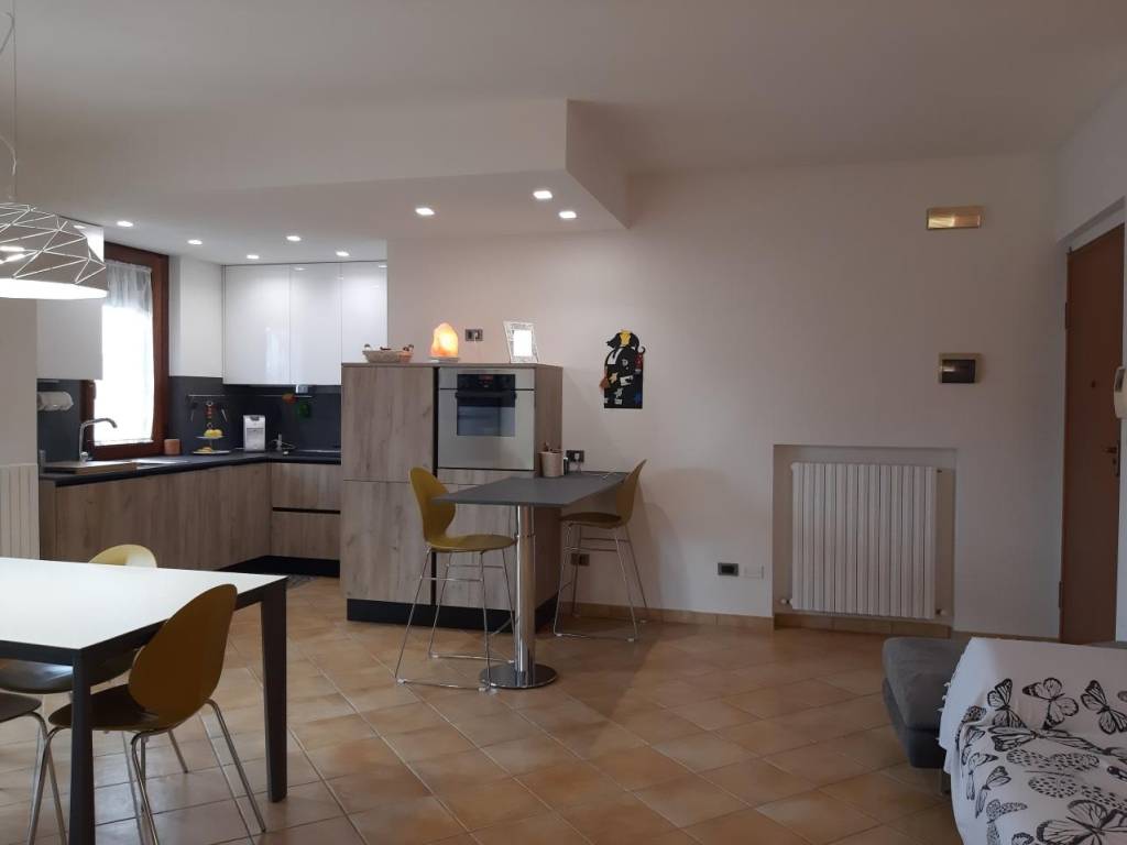 appartamento in vendita a Civitanova Marche in zona San Marone