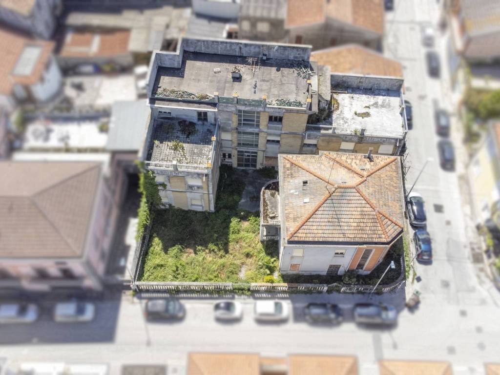 intera palazzina in vendita a Civitanova Marche in zona San Marone