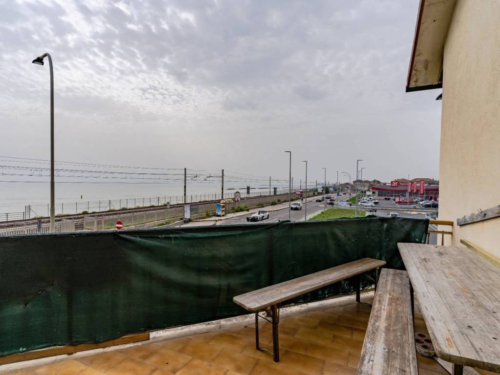 appartamento in vendita a Civitanova Marche in zona Fontespina