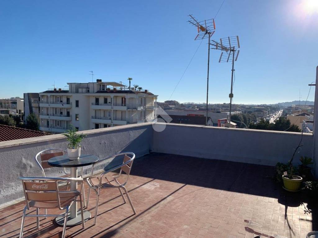 appartamento in vendita a Civitanova Marche in zona San Marone
