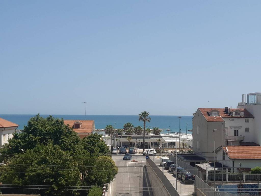 appartamento in vendita a Civitanova Marche in zona Fontespina